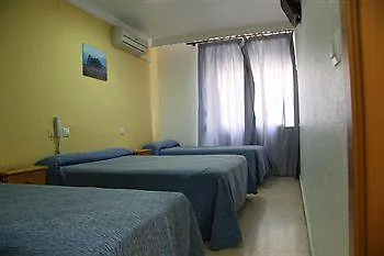 La Campana Hotel *